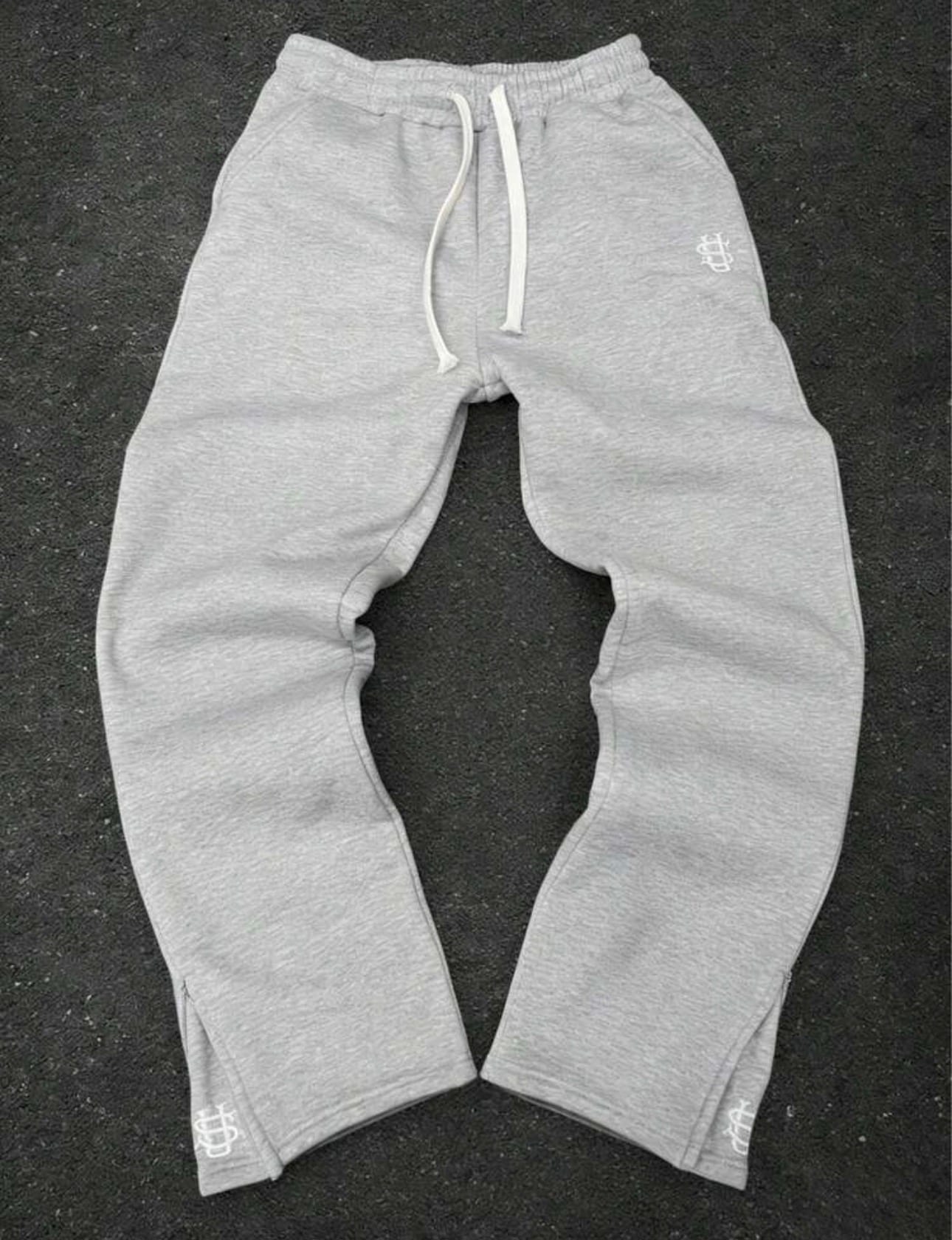 Pantaloni trening gri